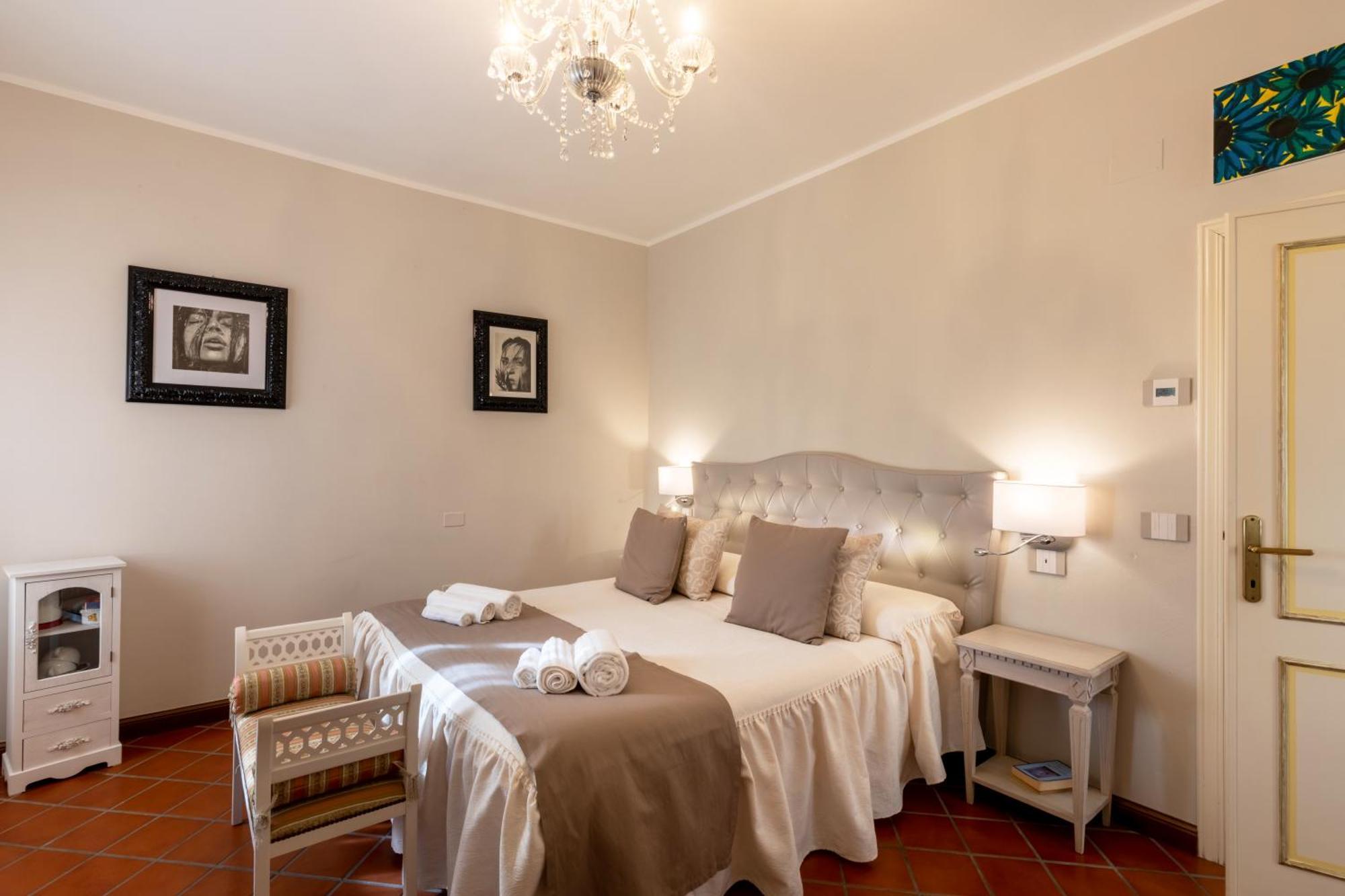 Il Torrione Bed and Breakfast Castiglione del Lago Exteriör bild