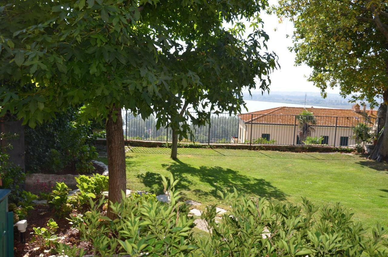 Il Torrione Bed and Breakfast Castiglione del Lago Exteriör bild